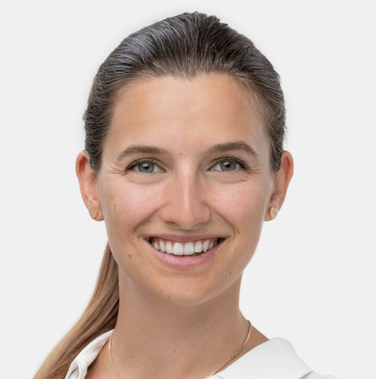 Entwicklung, die bleibt: Ein Gespräch über Verantwortung und Wirkung – mit Valentina Beeler, Programmmanagerin der Suyana Stiftung
